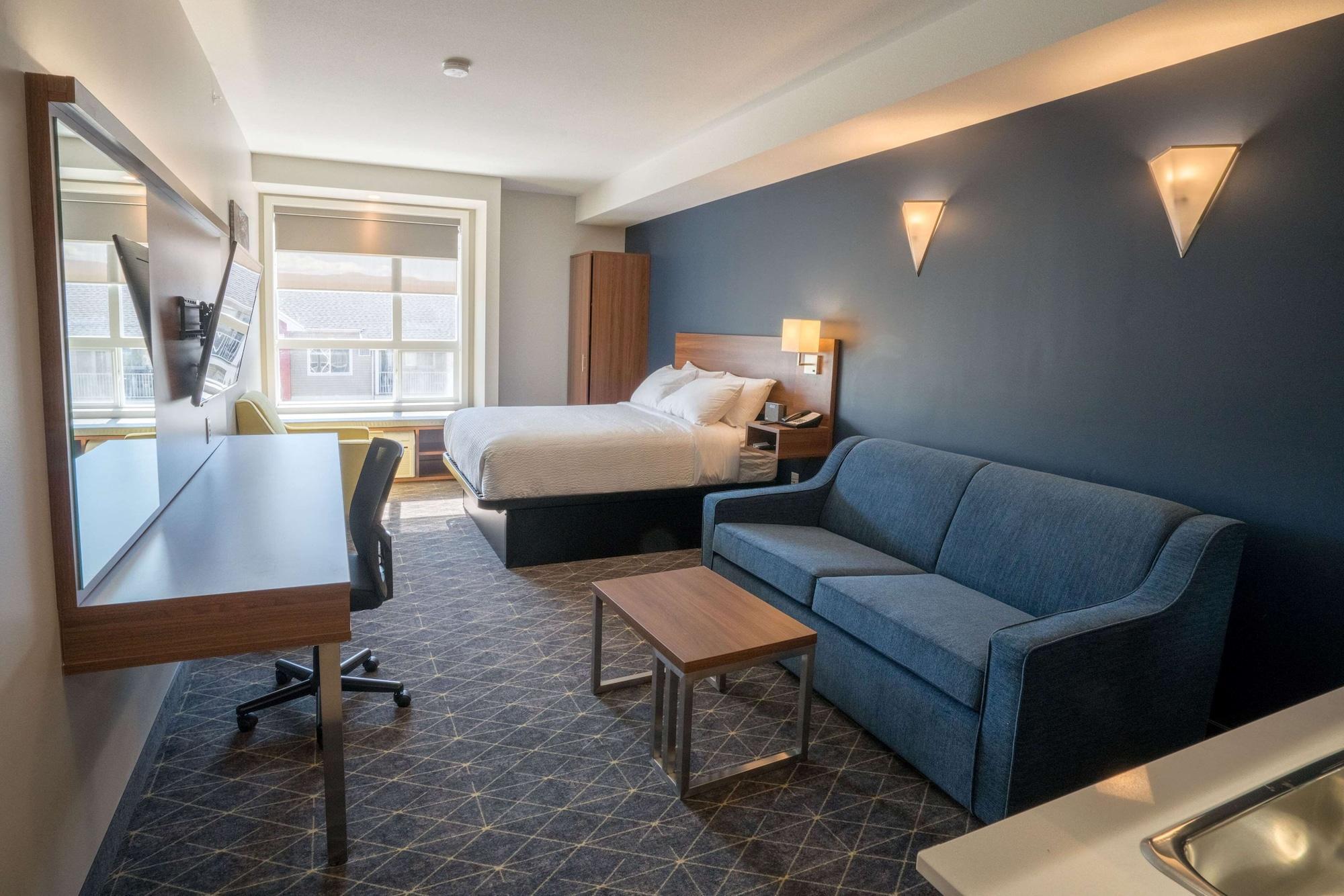 Park Inn By Radisson, Келоуна Экстерьер фото