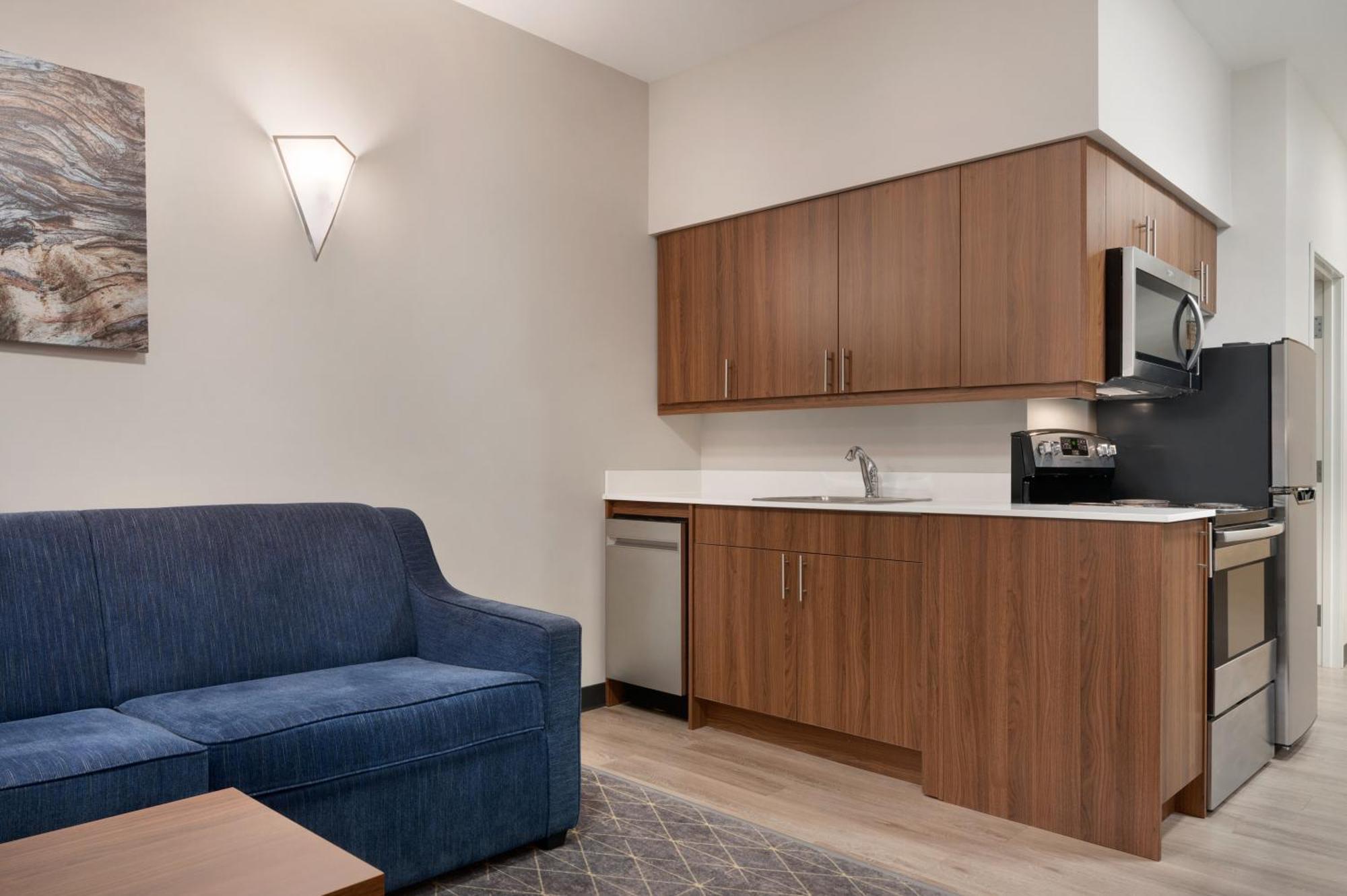 Park Inn By Radisson, Келоуна Экстерьер фото